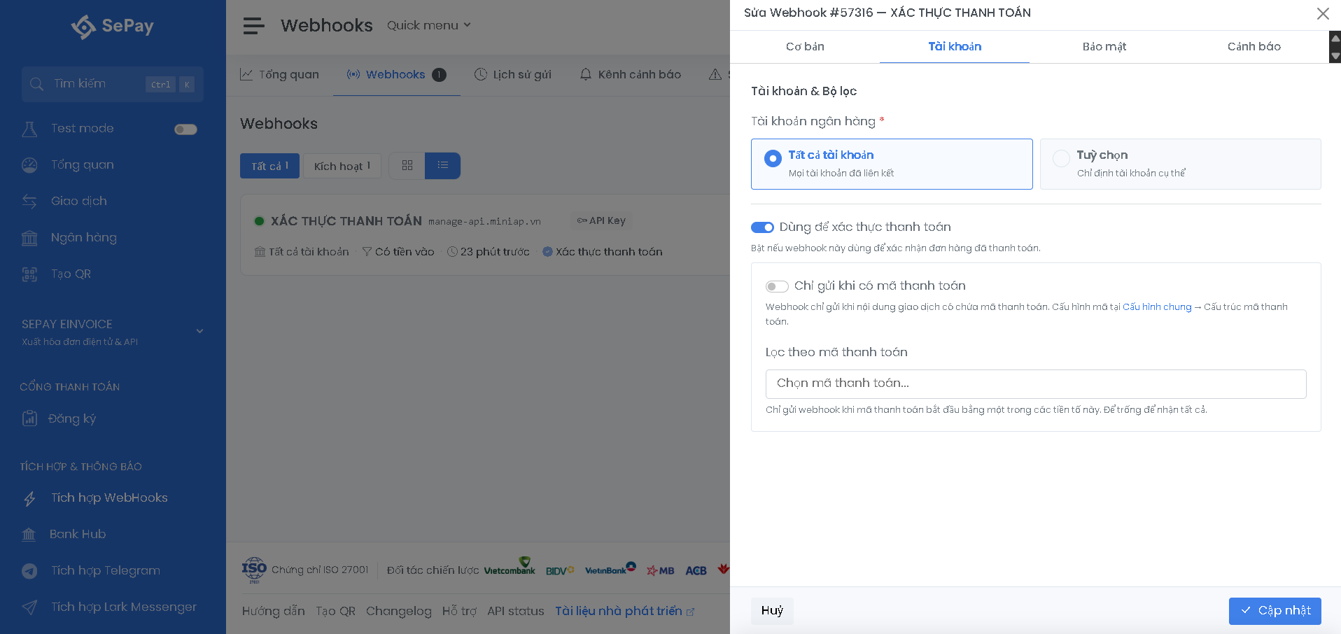 Tab Tài khoản trên form webhook SePay - chọn Tất cả tài khoản và bật toggle Dùng để xác thực thanh toán
