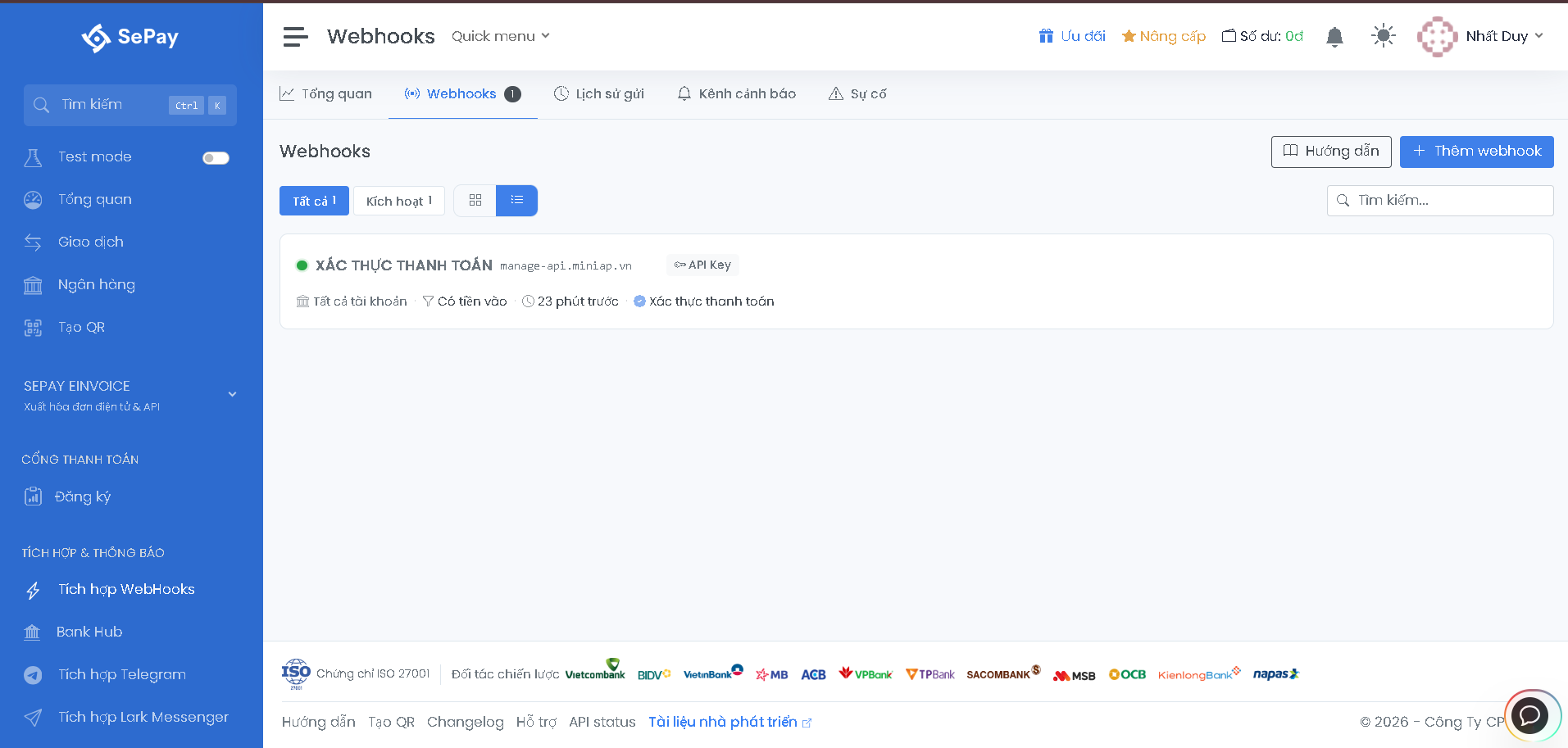Màn hình Webhooks trên SePay hiển thị webhook XÁC THỰC THANH TOÁN đã tạo, trạng thái Kích hoạt, điều kiện lọc Có tiền vào